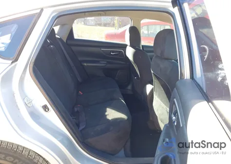 2015 Nissan Altima 2.5/2.5 S/2.5 Sl/2.5 Sv z USA, uszkodzony, nr VIN 1N4AL3AP9FN872803